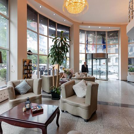 Hotel Aisi Batumi Kültér fotó