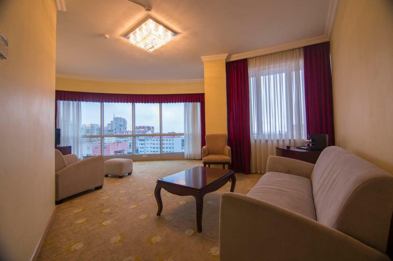 Hotel Aisi Batumi Kültér fotó